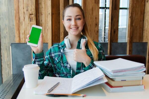 5 Alasan Mengapa Kamu Gak Boleh Malas Belajar Bahasa Inggris