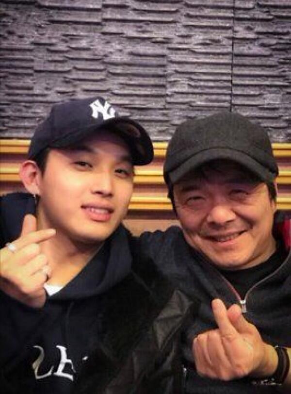 Warisi Bakat, Ini 11 Potret Keakraban Im Jihoon dan Im Hyunsik BTOB