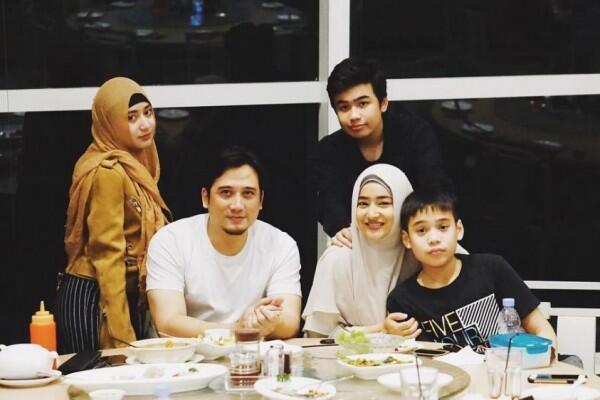 Arti Nama Tiga Anak Cindy Fatikasari-Tengku Firmansyah, Bertema Islami