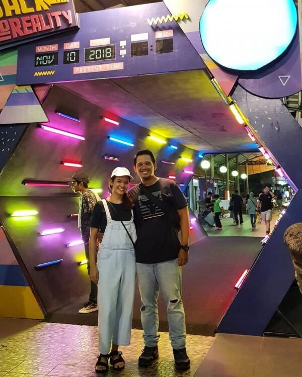 Menikah, 11 Potret Perjalanan Cinta Cantika Felder & Rocky Ramadhana