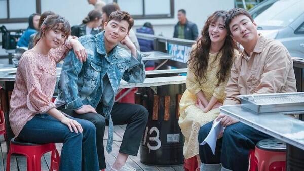 5 KDrama Bertema Komedi Romantis, Bikin Ngakak Sekaligus Baper