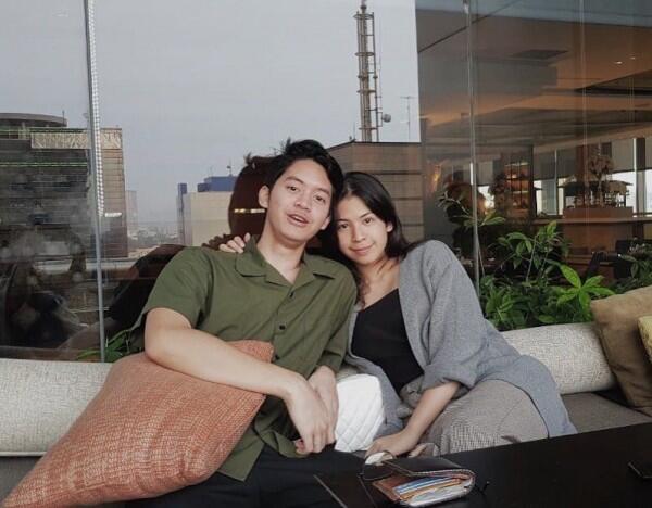 Gak Kalah dari Kevin Aprilio, 10 Potret Mesra Tristan Juliano & Pacar