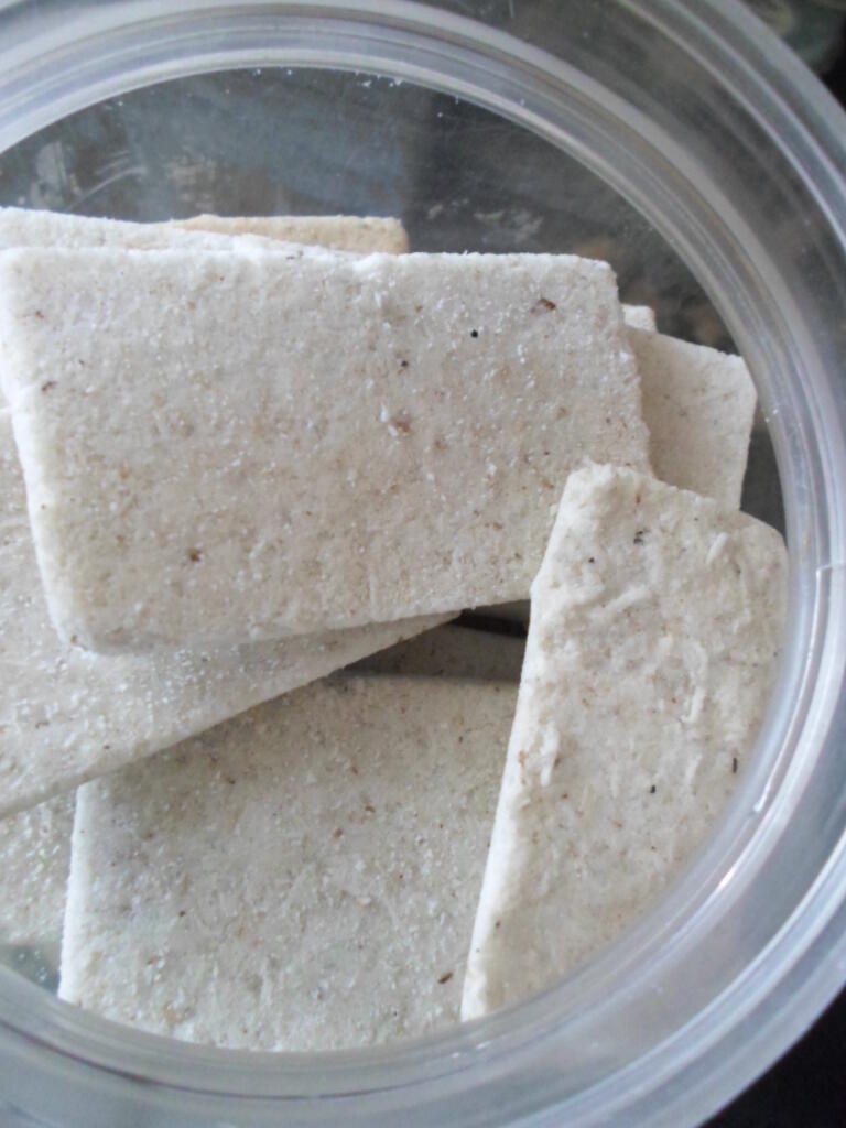 15 Kue Kering Tradisional Terenak, Cocok Banget untuk Sajian Lebaran