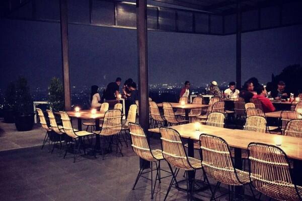 8 Kafe Kekinian di Bandung Utara yang Patut Dikunjungi