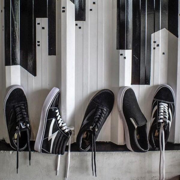 10 Rekomendasi Sneakers Brand Lokal, Berasa Pake Produk Luar!