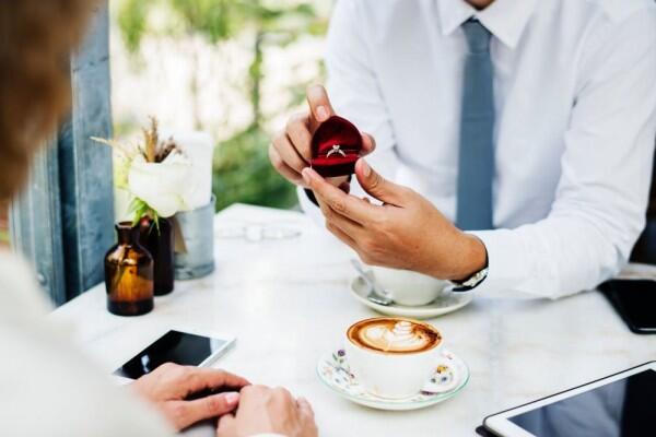 Biar Lancar, Ini 7 Tips Bicara ke Calon Mertua untuk Melamar Kekasih
