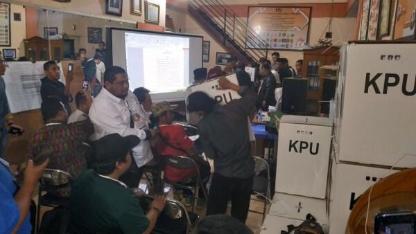 50 Caleg Ditetapkan Jadi Anggota DPRD Kota Tangsel, Ini Daftarnya
