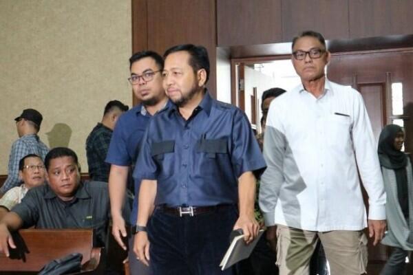 Setnov Belum Lunasi Uang Pengganti e-KTP, Kok Dibiarkan oleh KPK?