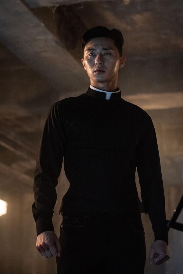 Siap Debut Hollywood, 10 Potret Perjalanan Karier Park Seo Joon