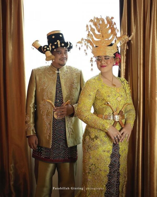 10 Pernikahan Artis Ini Menunjukkan Budaya Indonesia yang Sarat Makna