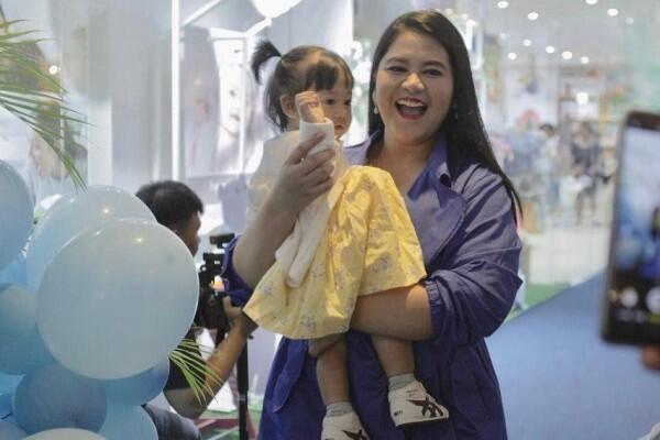 10 Potret Gemas Sedah Mirah Nasution, Cucu Perempuan Jokowi yang Unyu