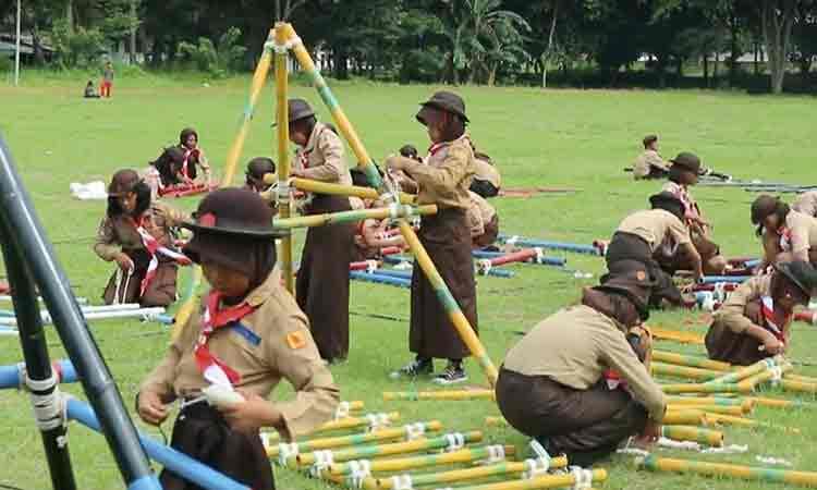 Bocah Polos, Ingin Menjadi Anak Pramuka