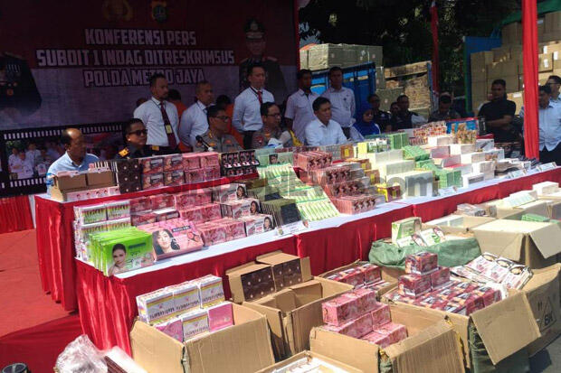 Penyelundup Kosmetik Asal Tiongkok Dibekuk, Rugikan Negara Rp6,4 T