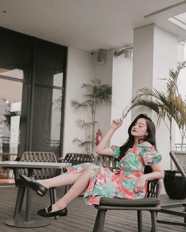 Buat Kamu yang Suka Hangout, Ini 9 Inspirasi OOTD Kece ala Salshabilla