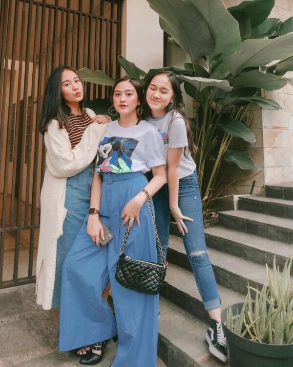 Buat Kamu yang Suka Hangout, Ini 9 Inspirasi OOTD Kece ala Salshabilla