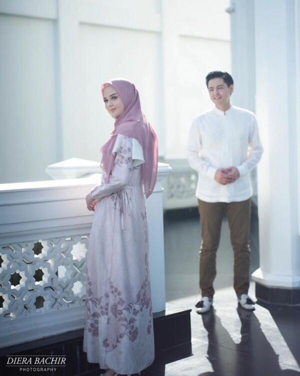 Bernuansa Islami, 10 Prewed Cut Meyriska-Roger di Masjid Ramlie Musofa