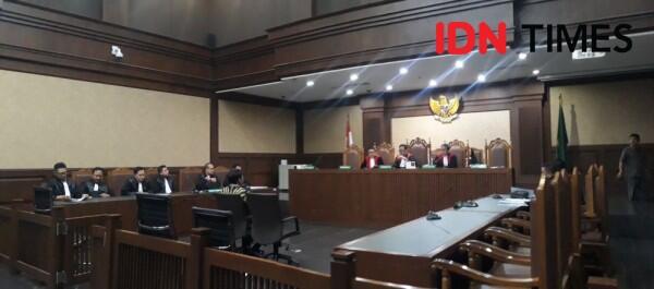 Mantan Anggota DPR Bowo Sidik Didakwa Terima Uang Rp2,6 Miliar