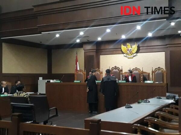 Mantan Anggota DPR Bowo Sidik Didakwa Terima Uang Rp2,6 Miliar