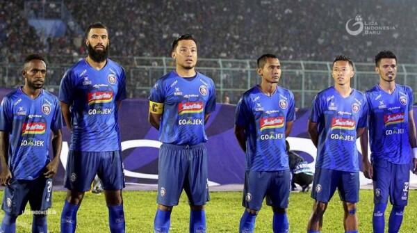 Arema FC vs Persebaya: El Clasico Jawa Timur yang Selalu Membara