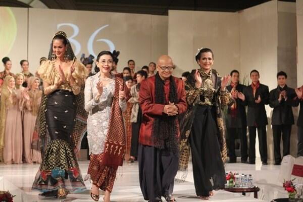 Inspirasi Desainer Kebaya Kondang yang Sering Jadi Langganan Artis