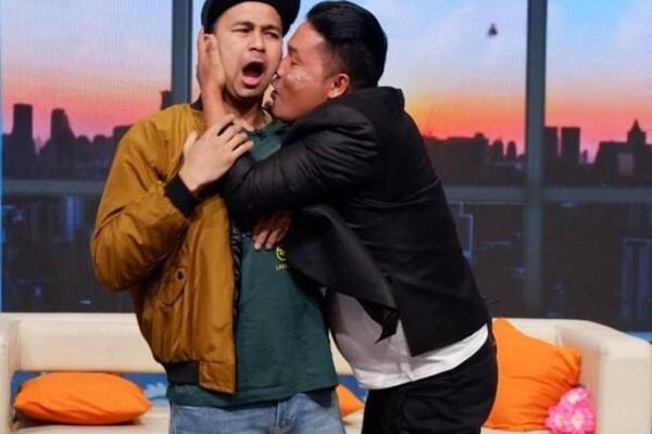 Mundur Jadi Asisten, 10 Kenangan Raffi Ahmad dan Merry Bak Saudara