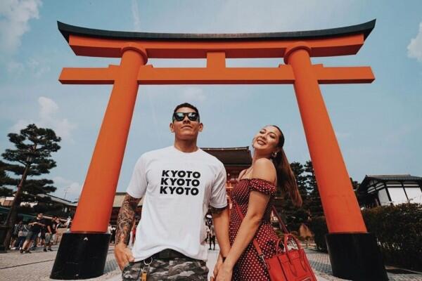 10 Potret Liburan Andrea Dian & Ganindra Bimo ke Jepang, Couple Goals!