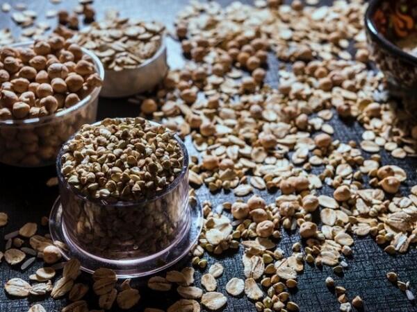 Gak Perlu Mahal, 5 Bahan Alami Ini Mampu Cerahkan Kulit Pangkal Paha!