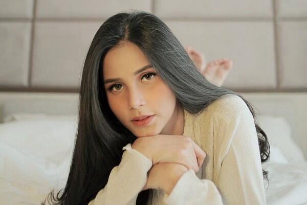 10 Potret Yunita Siregar yang Makin Memesona di Usia 25 Tahun