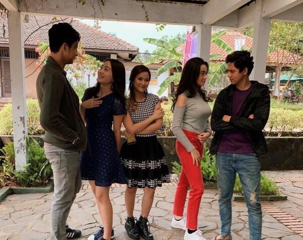 Sinetron Baru, 10 Potret Kedekatan Para Pemain "Cinta Karena Cinta"