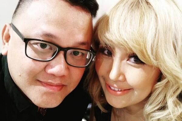 Jarang Diekspos! 10 Momen Bahagia Pinkan Mambo dan Suami Tersayang