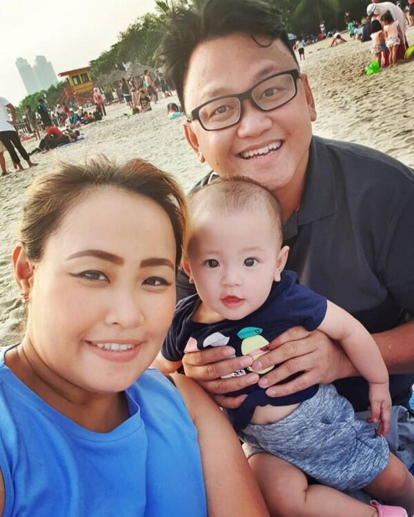 Jarang Diekspos! 10 Momen Bahagia Pinkan Mambo dan Suami Tersayang