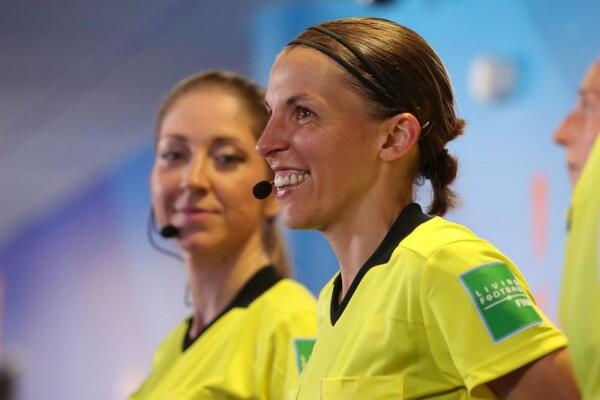 Stephanie Frappart, Perempuan Pertama di Laga Piala Super Eropa