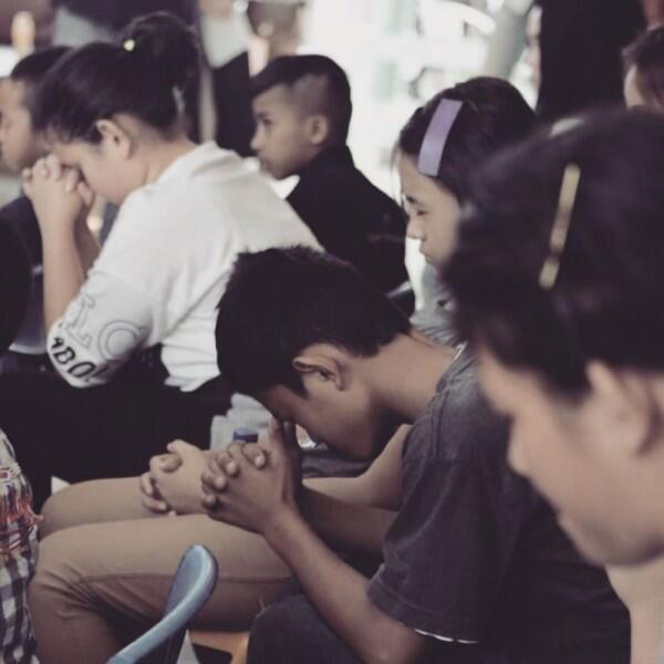 Jauh dari Kesan Mewah, 10 Potret Perayaan Ultah ke-20 Salmafina Sunan