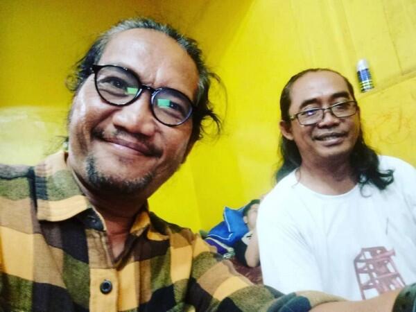 10 Potret Whani Darmawan, Pelayan Gigih dan Setia di Film Bumi Manusia
