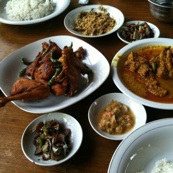 7 Tempat Makan yang Wajib Kamu Datangi Saat Liburan di Aceh