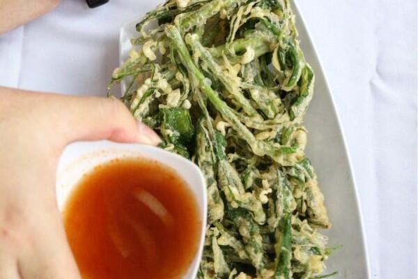Resep dan Cara Membuat Tumis Kangkung Krispi, Yakin Gak Nambah Porsi?