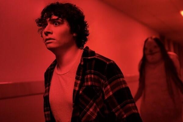 Mencekam, 5 Plus & Minus Film Scary Stories to Tell in the Dark