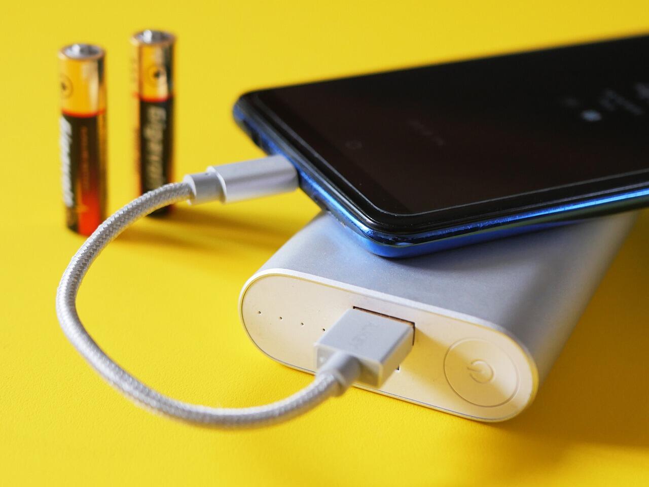 10 Rekomendasi Powerbank Yang Cocok Buat Kamu Di Tahun 2019 Ini