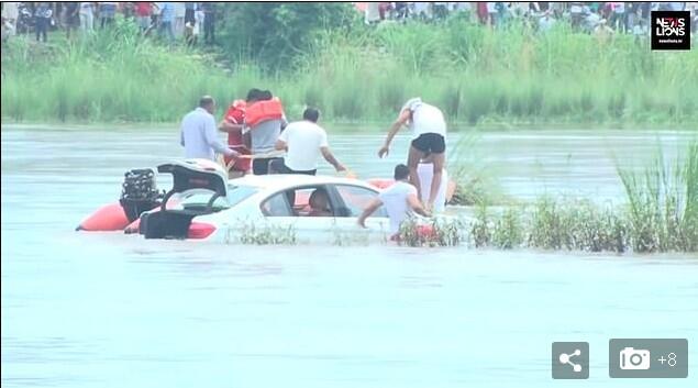 Pria Ini Mendapatkan Kado Mobil Mewah BMW Dari Orangtuanya Malah Dibuang ke Sungai