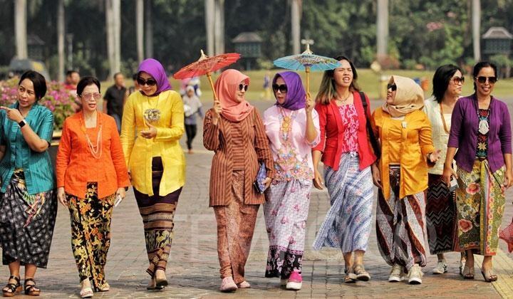 Yuk Kenali Kebaya Lebih Jauh Bersama Komunitas Perempuan Berkebaya Indonesia!