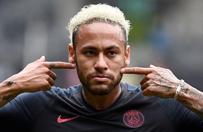 Neymar Siap Potong Gaji Rp 237 Miliar