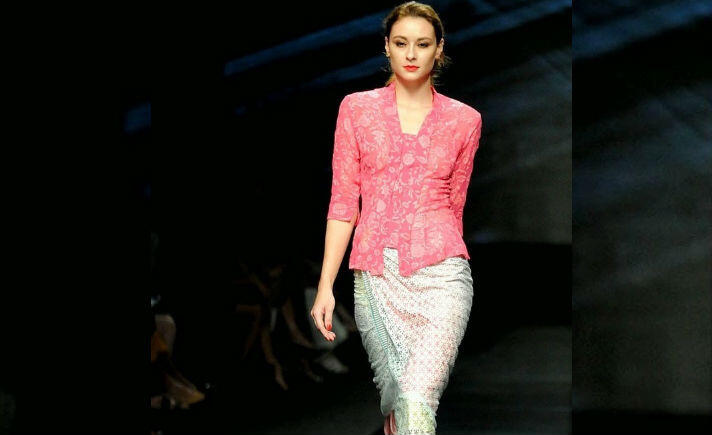 Kamu Harus Tahu Kebaya Sudah Go Internasional Loh..!! 