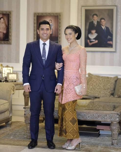Definisi Kebaya Menurutku, Bagaimana Menurut Kalian Nih ?