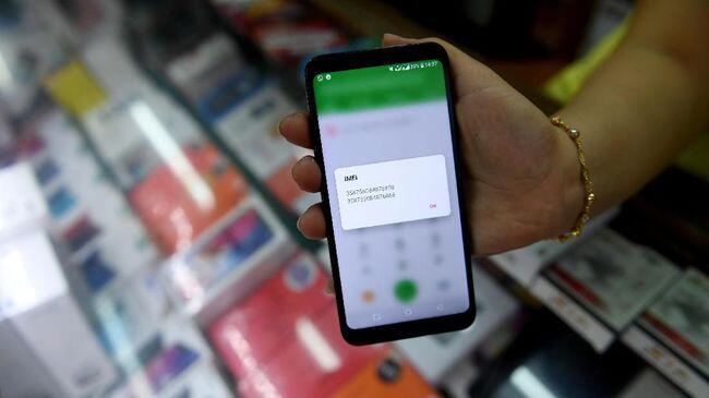 Turis Asing Wajib Lapor IMEI setelah Sebulan di Indonesia