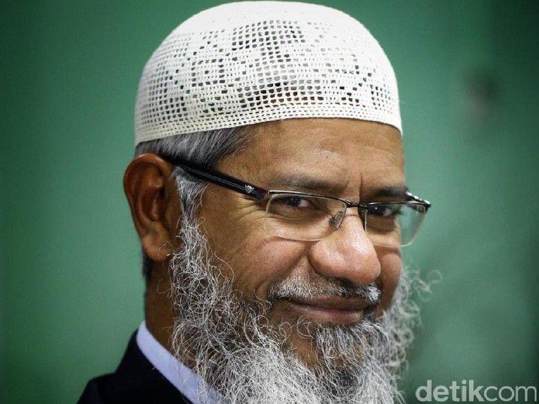  Zakir Naik Minta Maaf atas Pernyataan Rasial di Malaysia 