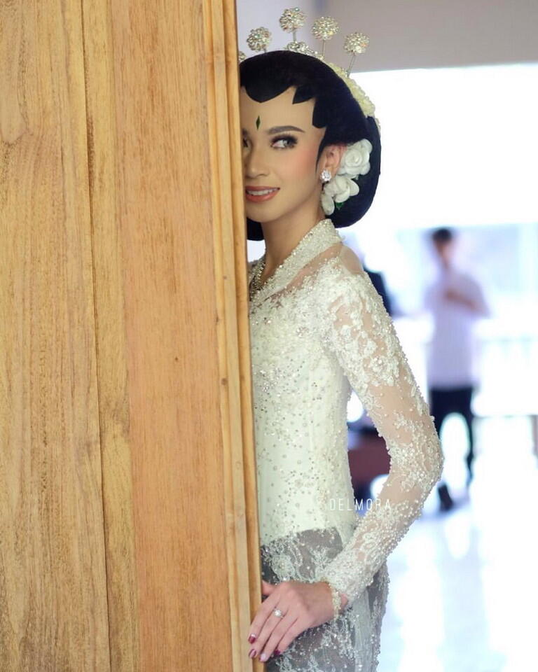 Kebaya Sebuah Warisan yang Tak Ternilai Harganya