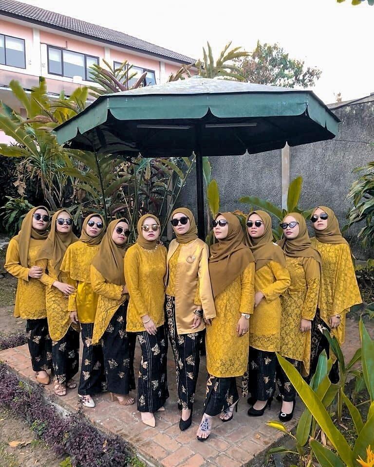 Kebaya Sebuah Warisan yang Tak Ternilai Harganya