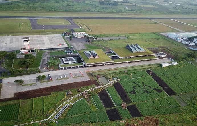Bandara Banyuwangi Uapikk Tenan