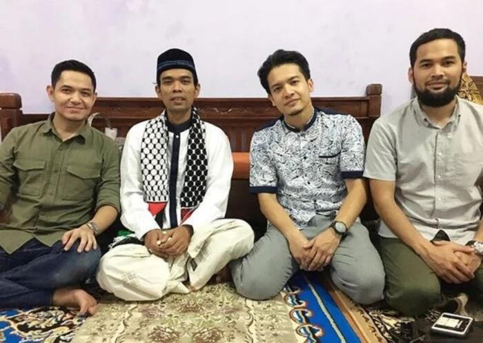 7 Selebriti Ini Beri Dukungan pada Ustaz Abdul Somad di Tengah Segala Tuduhan