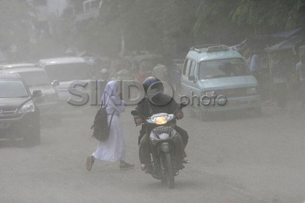 Polusi Udara Tinggi, Warga Bekasi Waspadai Penyakit Pernapasan